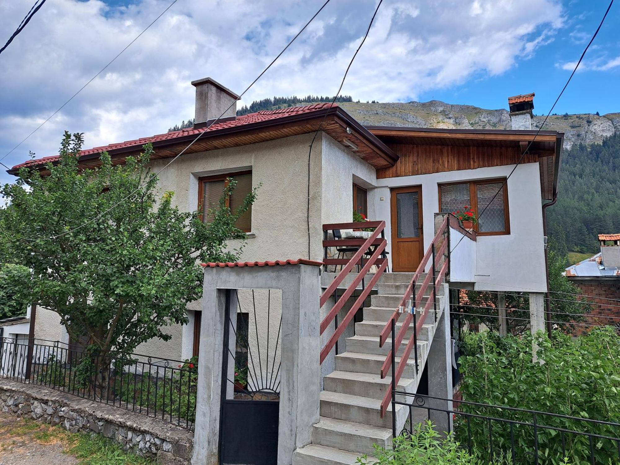 Guest House Denitsa Триград Экстерьер фото
